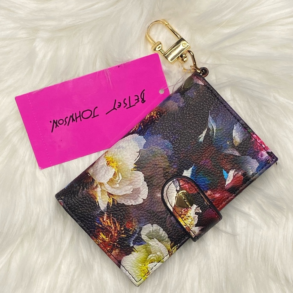 New Flap Wallet